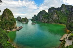 Top 5 hòn đảo đẹp nhất Quảng Ninh